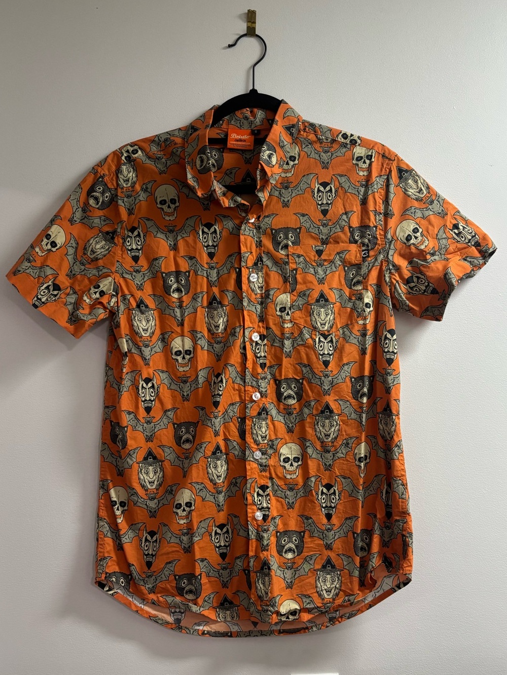 Beistle Halloween Creepy Co. Button-up
